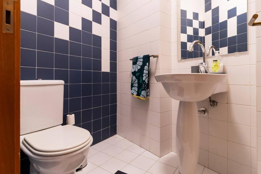 Casa Da Praca In The Center Of Porto - Guestspa Bagian luar foto